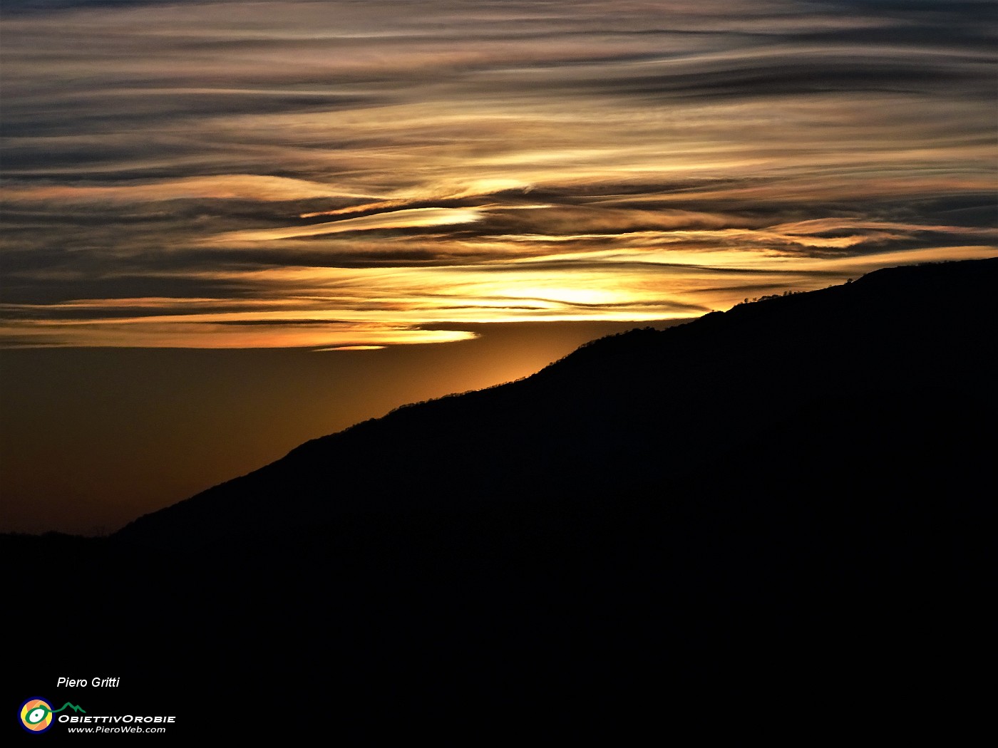 88 Splendidi colori del tramonto da S. Antonio Abbandonato.JPG